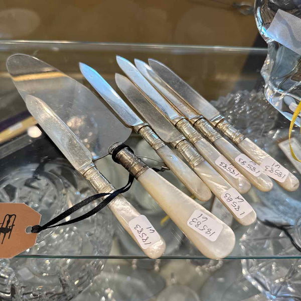 7 Piece Cake Server And Fruit Knives