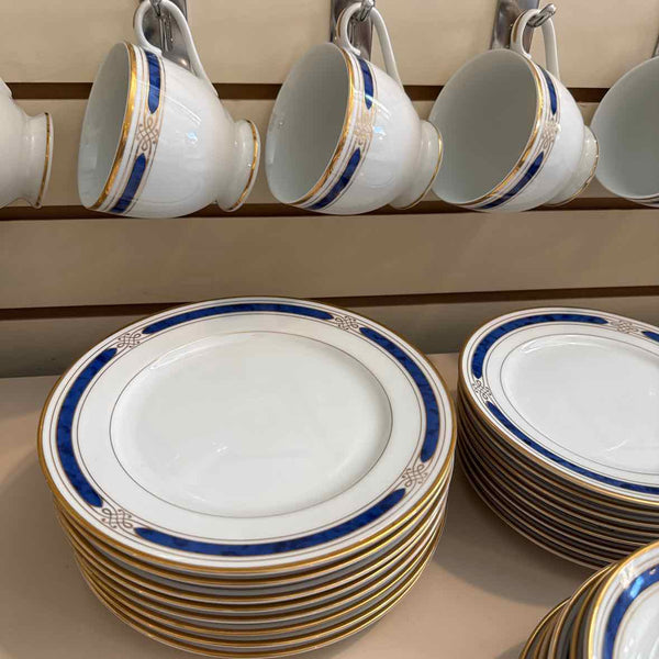 Gorham "Regalia Court Lapis" Set of China