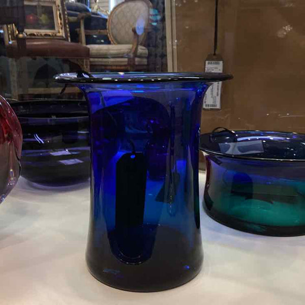 Cobalt Blue Lip Glass Vase