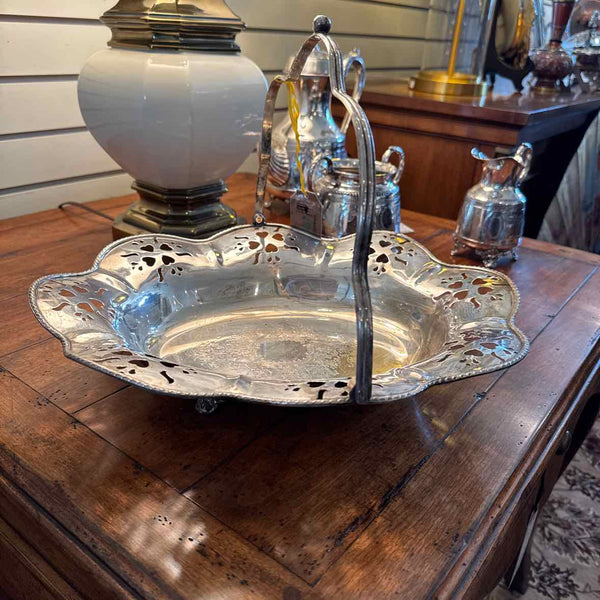 Silverplate Bridal Basket/International