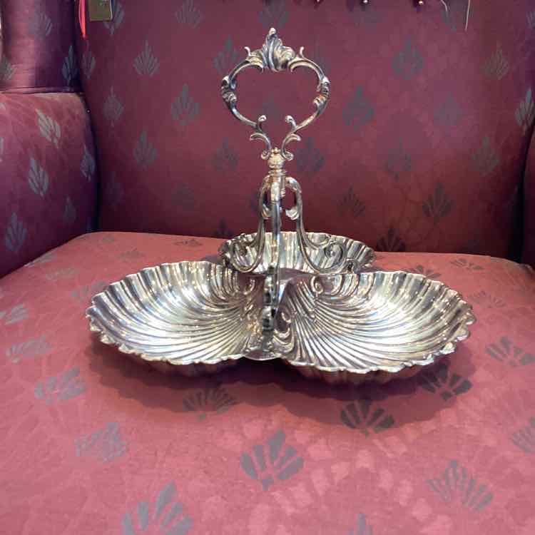 English Shefield 3 Shell Dish