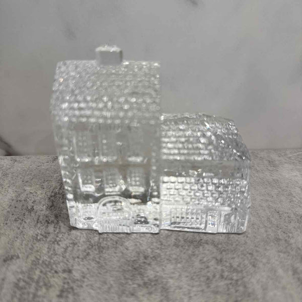 Waterford Hotel Figurine