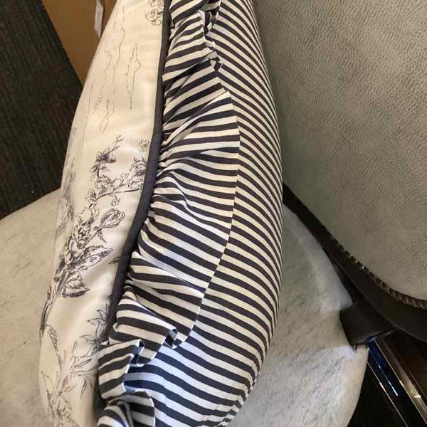 Ivory/Black Toile Pillow