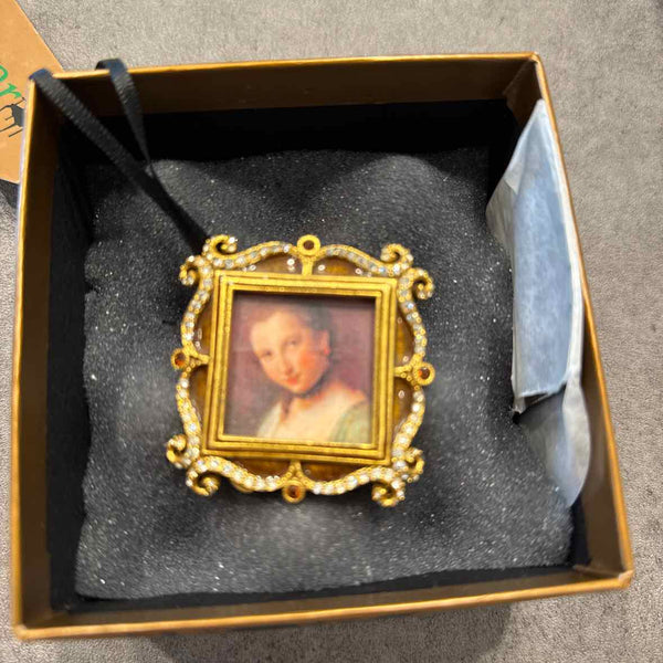 Jay Strongwater Portrait Frame