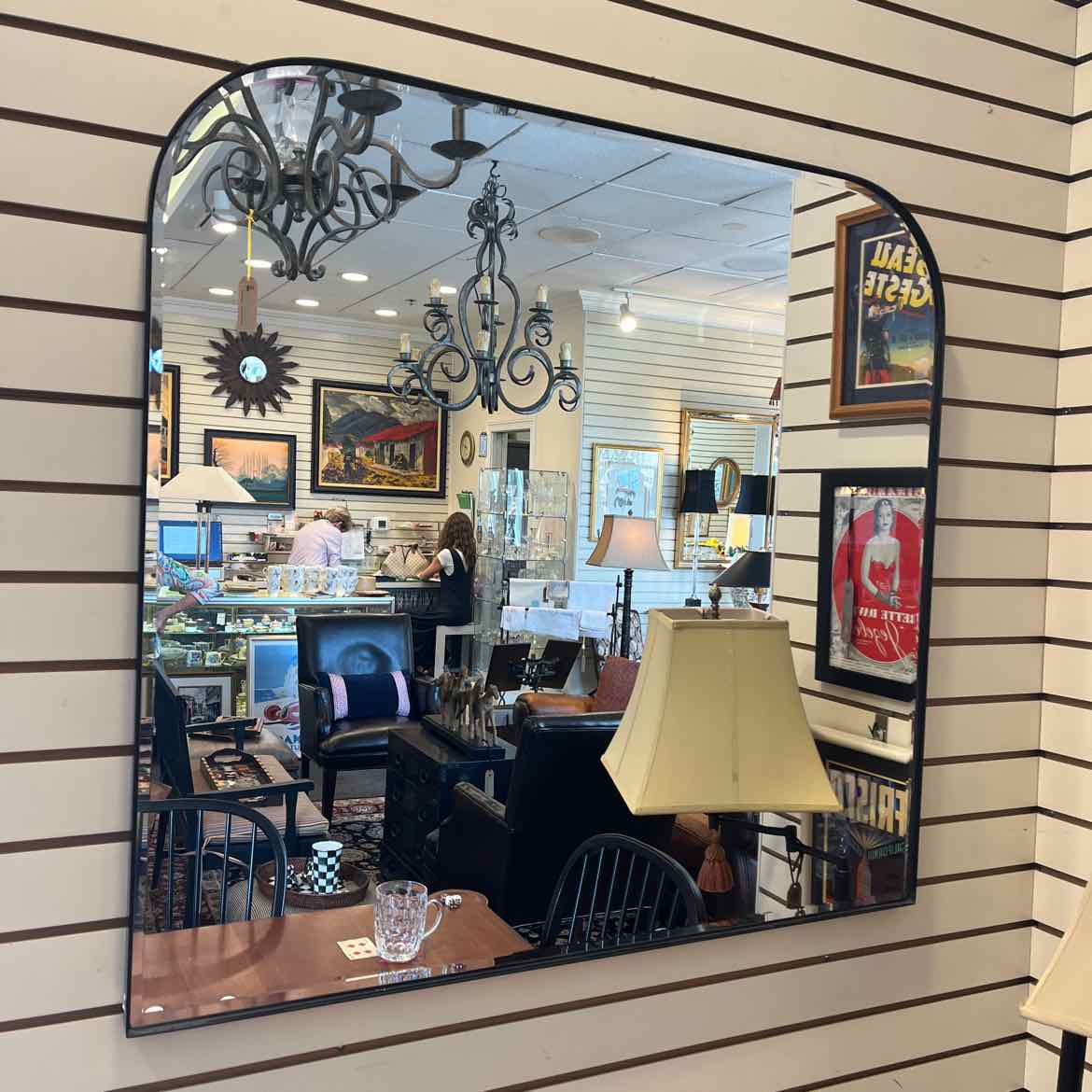 Black Bevel Edge Arched Mirror
