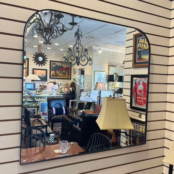 Black Bevel Edge Arched Mirror