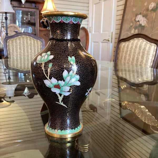 Vntage Chinese Cloisonne Vase