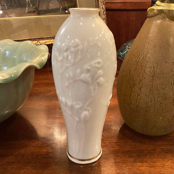 Belleek Shamrock Vase
