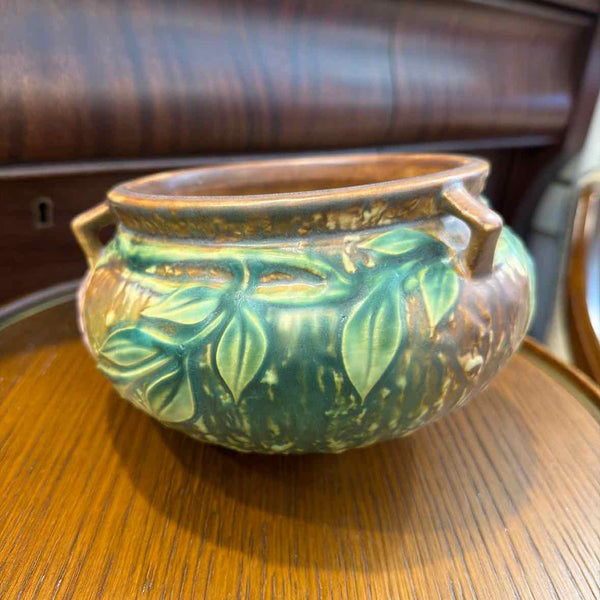 Wisteria Roseville Hanging Planter