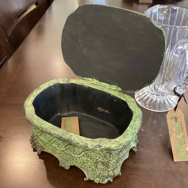 Chalkware Trinket Box