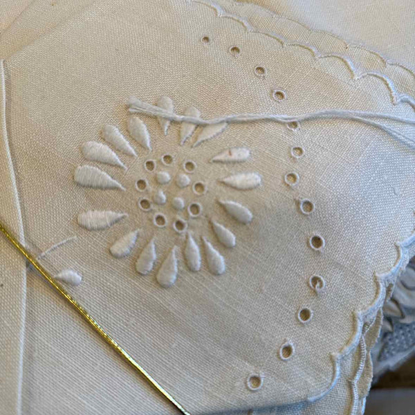 Off White Embroidered Linen Tablecloth & 8 Napkins