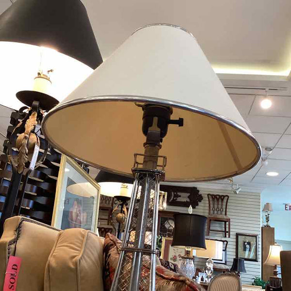 Eiffel Tower Lamp