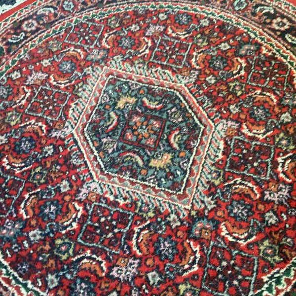 40" Red & Navy Round Rug