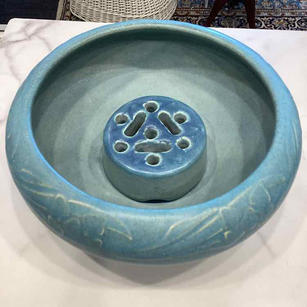Rookwood Low Vase With Frog