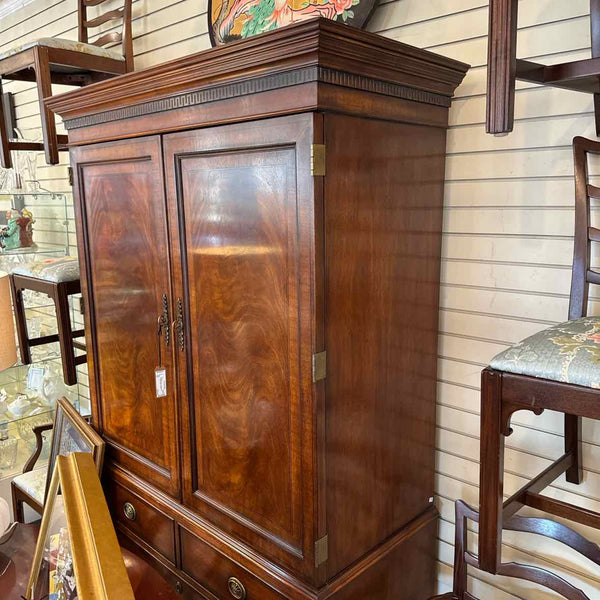 Henredon Armoire/ Entertainment Center