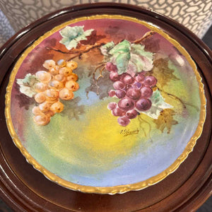 Printed Plate With Grapes