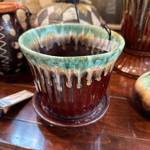 Roseville Planter