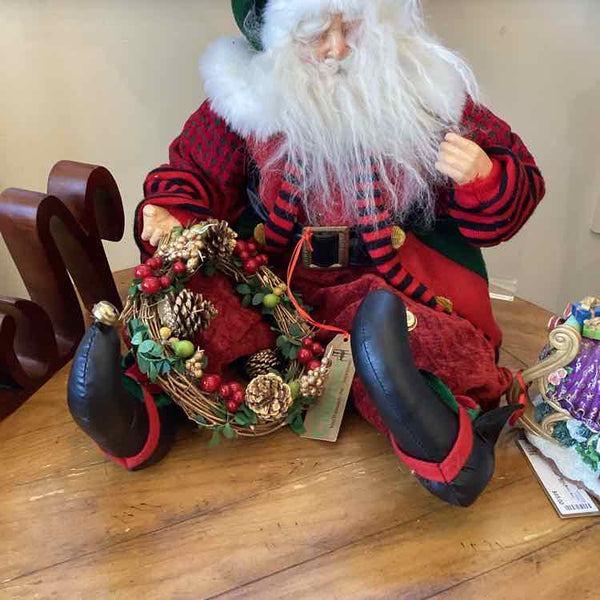 Sitting Santa