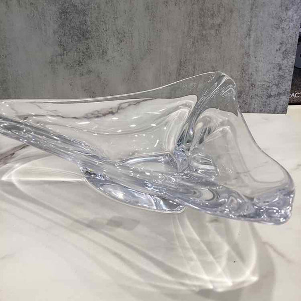Art Vannes French Crystal Dish