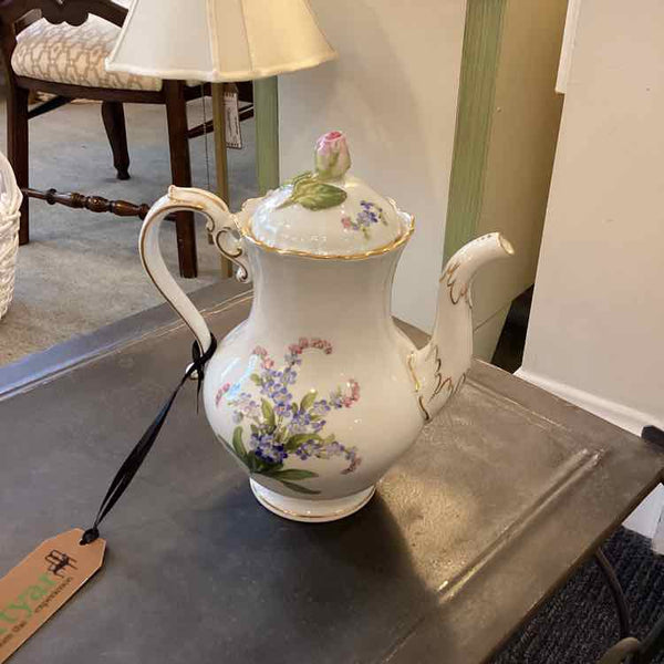 Meissen Tea Pot