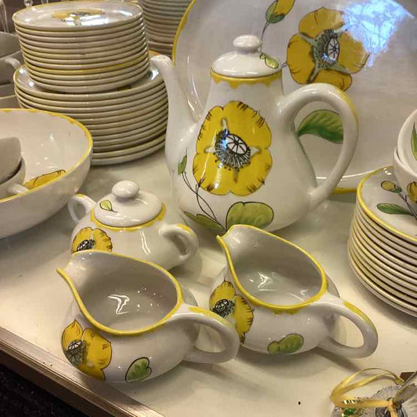 54 Piece Set of Mancoli Italian China