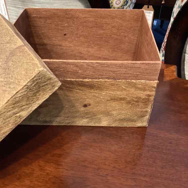 Coconut Pulp Box