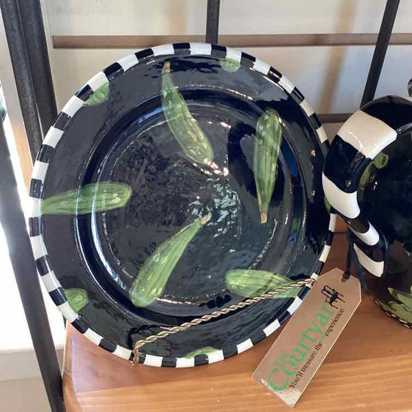 Two Droll Black Radish And Zucchini Plates