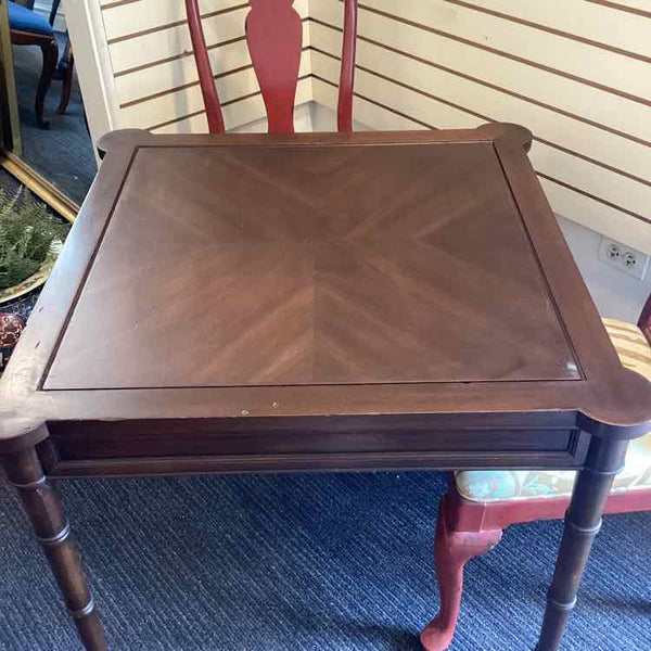 Vintage Flip Top Game Table w/Leather Top