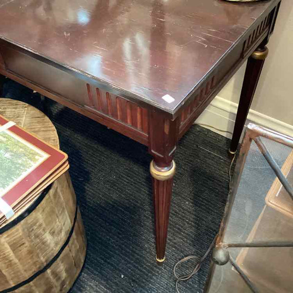 Winterthur by Hickory Chair End Table