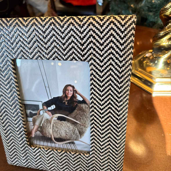 Black/Ivory Weave Frame