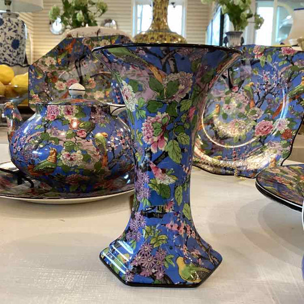 Crown Ducal Blue Chintz Vase