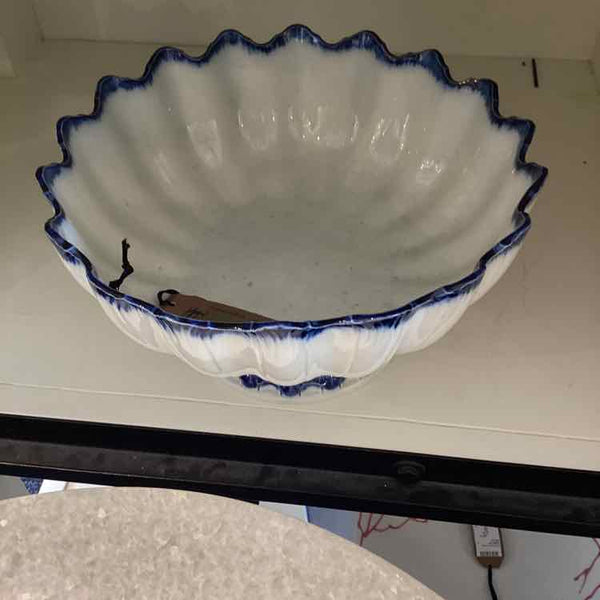 Ceramic Pedestal Bowl with Blue Scalloped Feather Edge