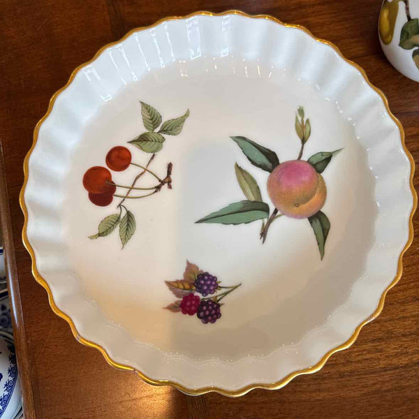 Royal Worcester "Evesham" Small Quiche Dish