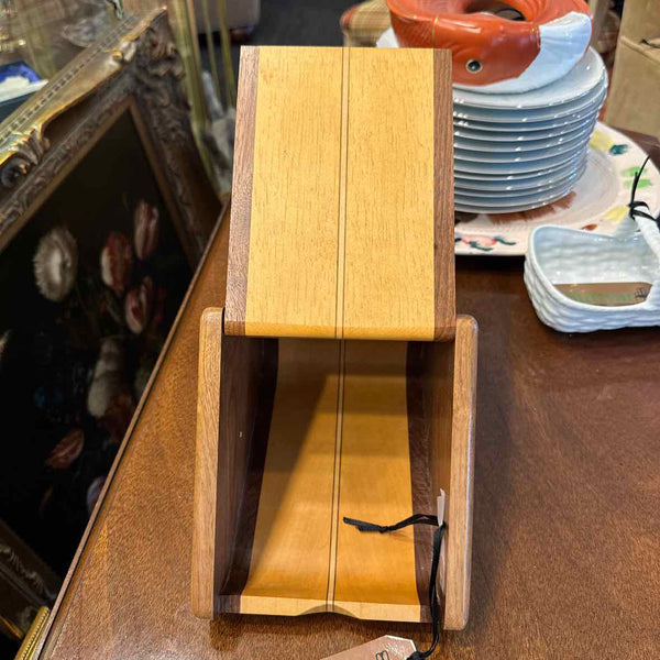 Inlayed Box Honey Oak