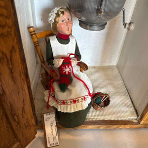 Byers' Choice Woman Knitting