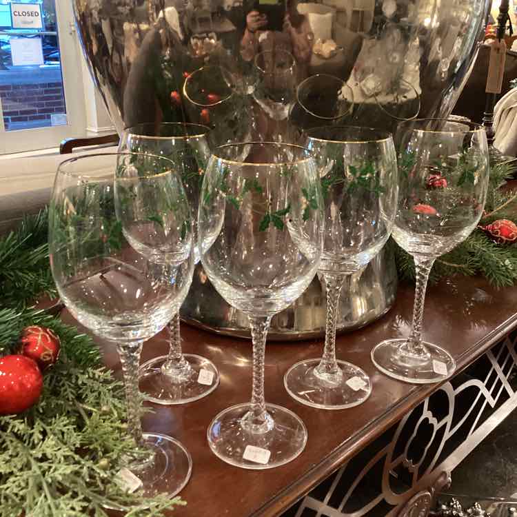 Set of 5 Wine Glasses