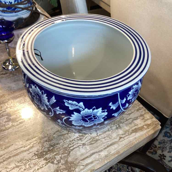 Williams Sonoma Blue Planter