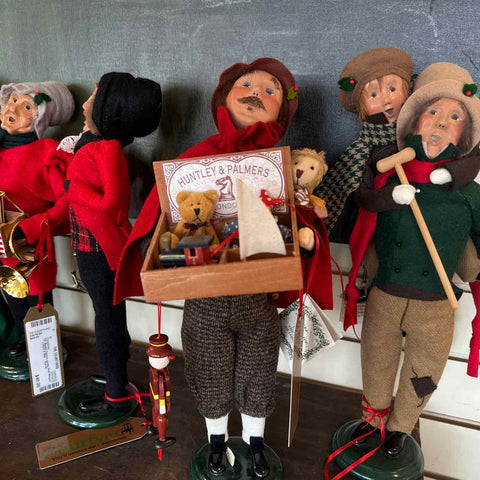 Byers' Choice Toy Seller