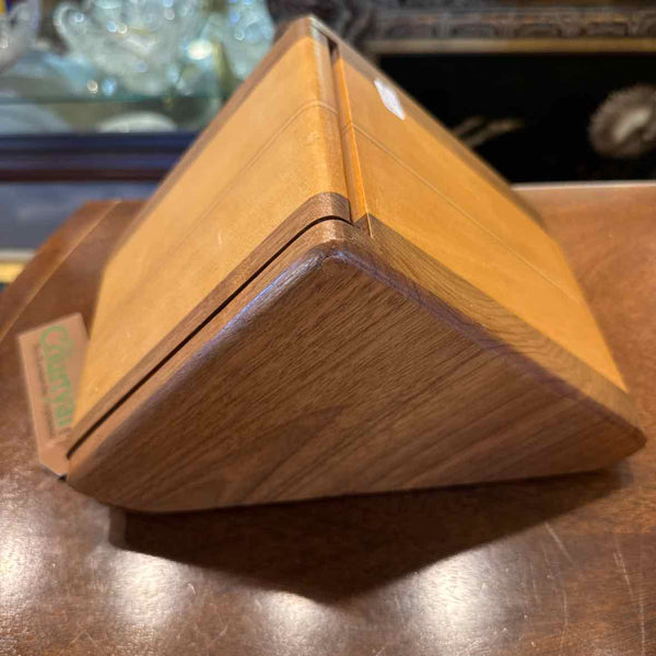 Inlayed Box Honey Oak