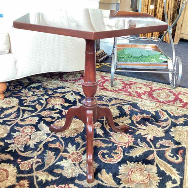 Drexel Heritage Octagon Table