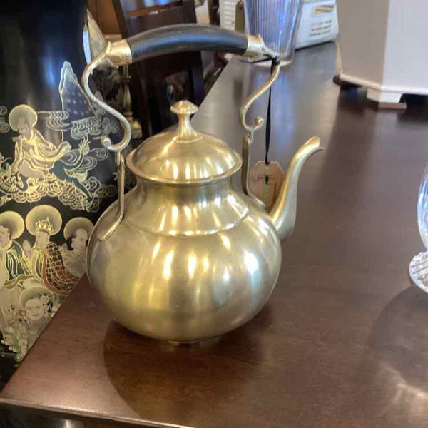 Brass Tea Pot With Wood Handle
