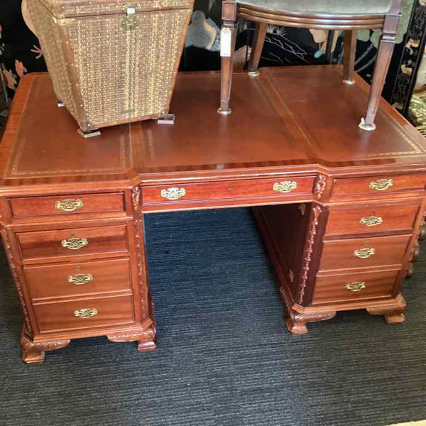 Partner English Georgian Style Mahogany Desk
