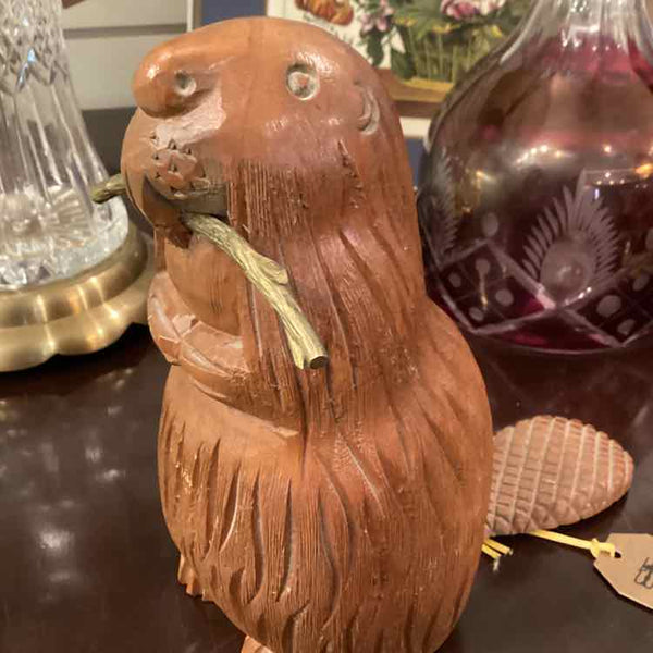 Wood Carved Sarreid Beaver
