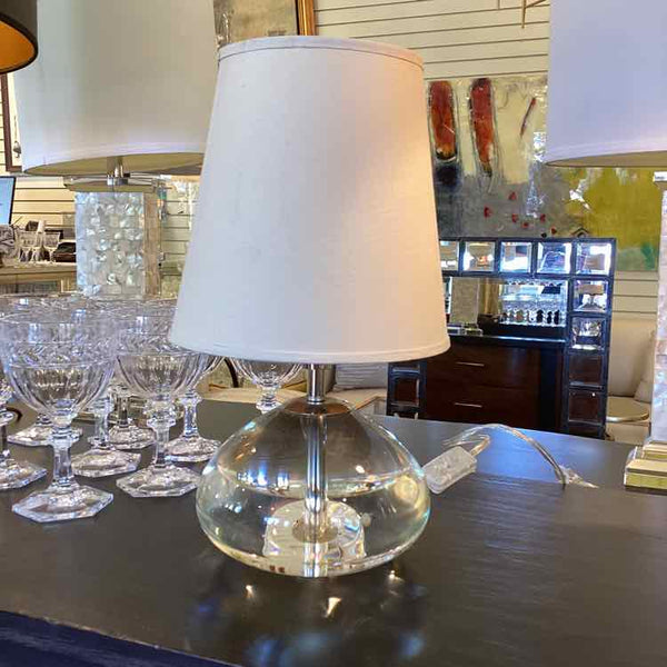 Visual Comfort Glass Lamp With Shade