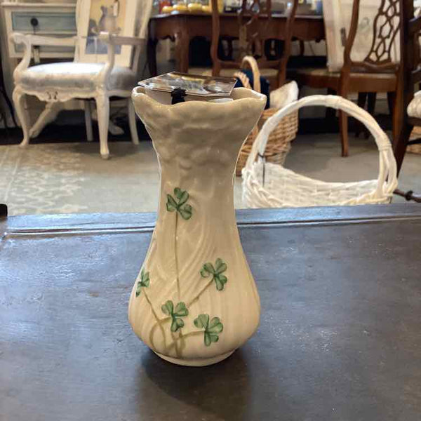 Belleek Daisy Shamrock Vase