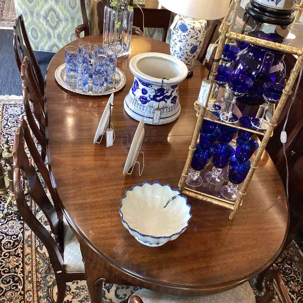 Kindel Mahogany Dining Table With Eight Chairs