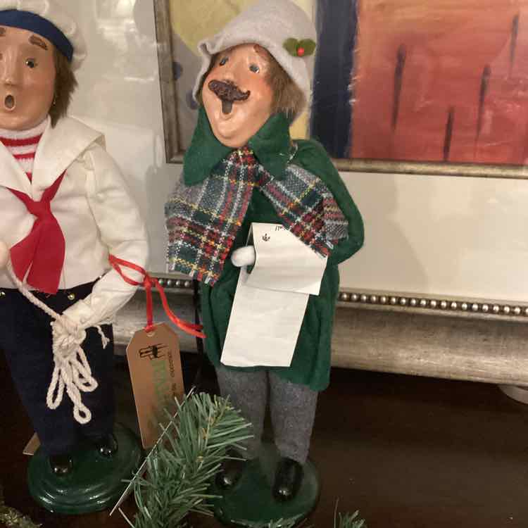 Byer's Choice Man Caroler with Sheet Music