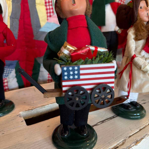 Byer's Choice Traditional Shopper