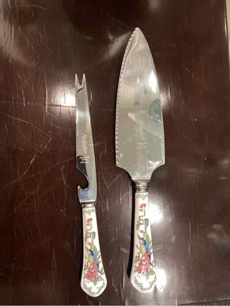 Ansley "Pembroke" Cake Knife & Cheese Knife