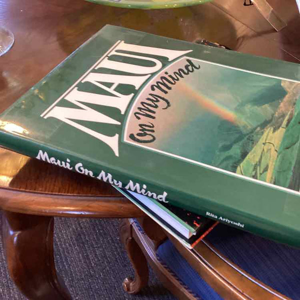 Book - Maui On My Mind